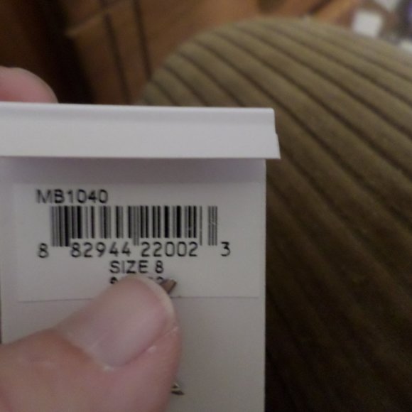 Michela Currone Large Cubic Zirconia Ring Sz 8 NWT - Picture 5 of 5